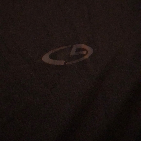 Tank Top Bundle **4 Shirts** - Picture 4 of 6